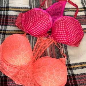 VS PINK bras